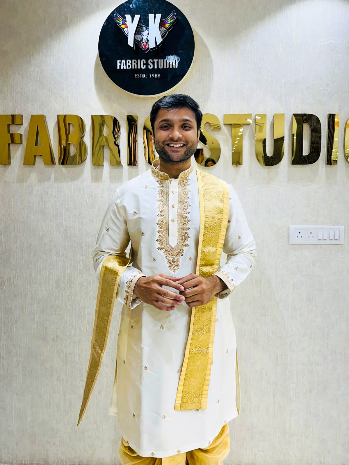 Ivory Gold Zari Kurta Set