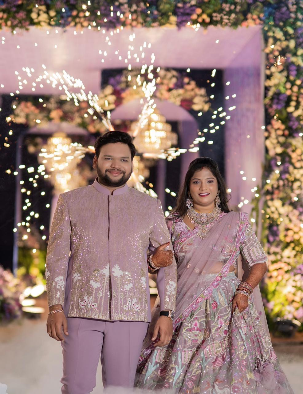 Lilac Sequin Palm Jodhpuri